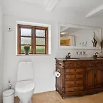 Stunning In With Kitchen * オテルプ