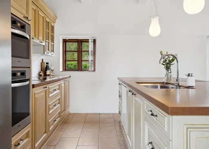 Stunning In With Kitchen Сasa de vacaciones Otterup